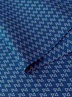 Ткань бязь плательная, рис. "Треугольники", ширина 150 см, арт. 9624