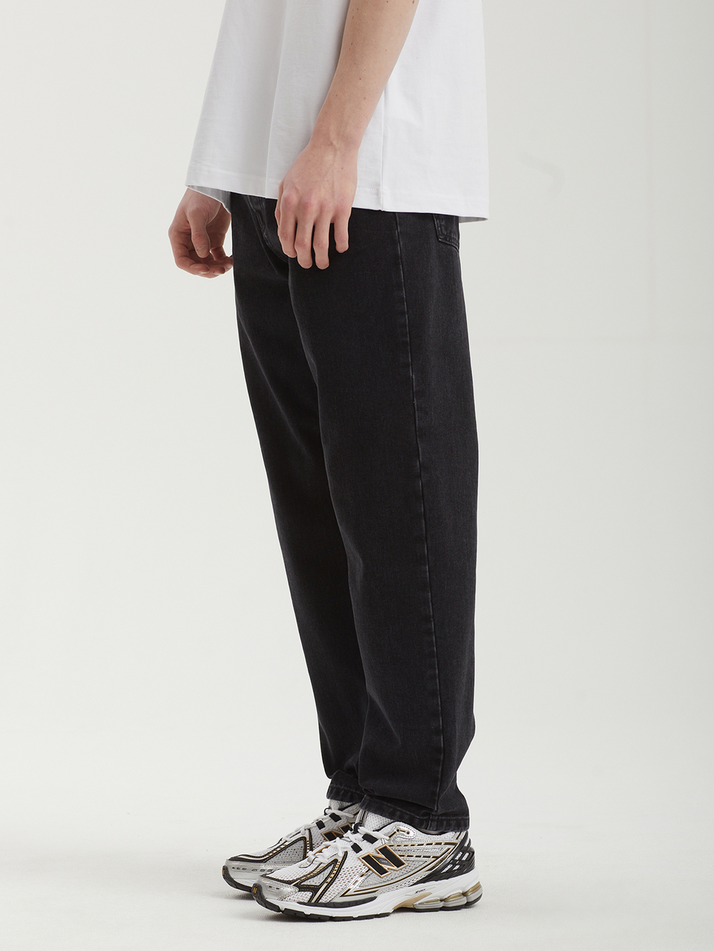 Мужские Джинсы (Relaxed Tapered Fit) Newel