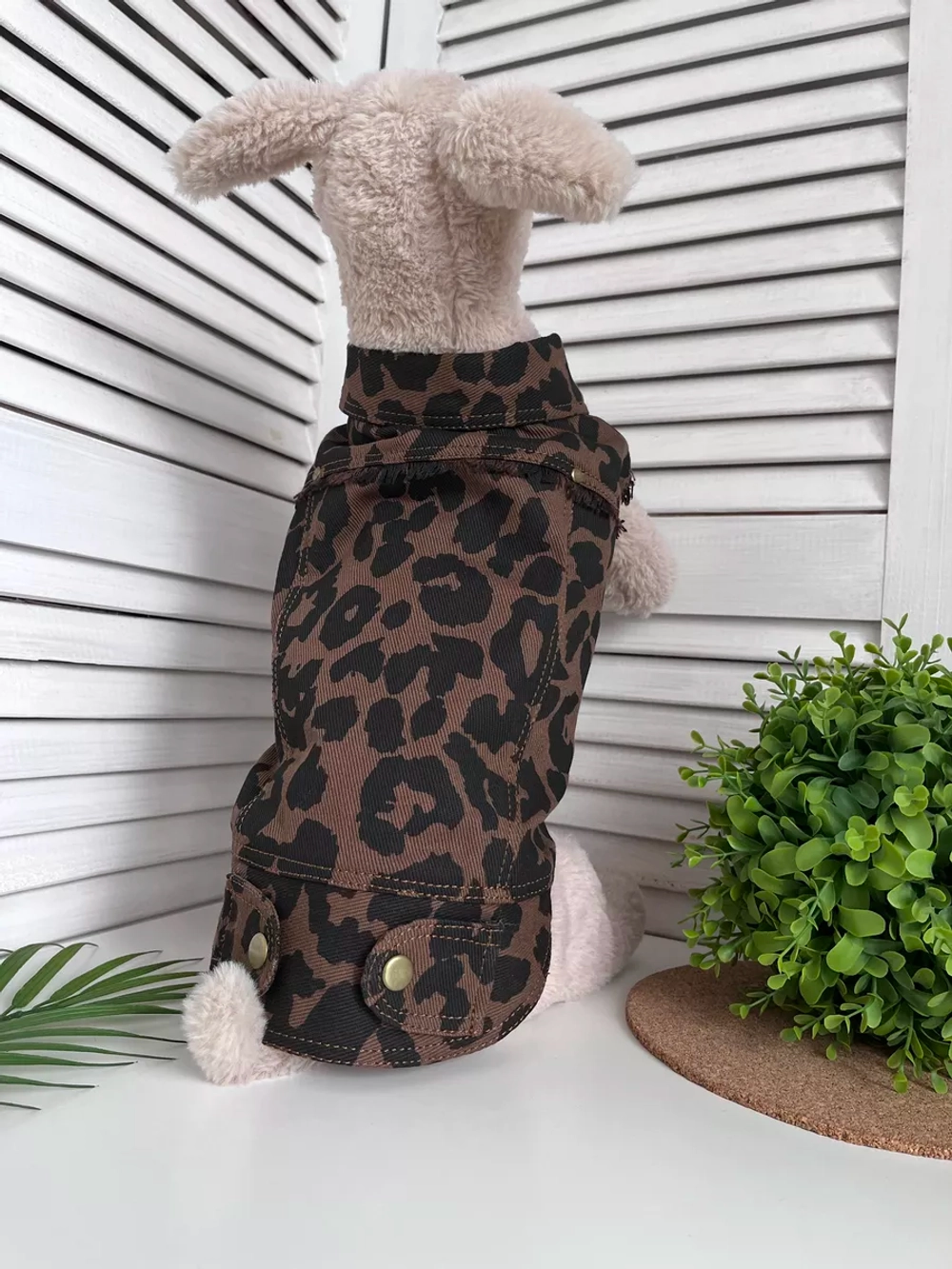 Жилет джинсовый для собак и кошек