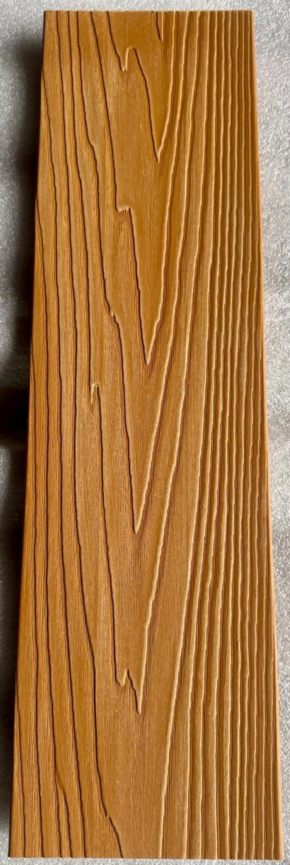 Заборная доска полнотелая двухсторонняя 3D тиснение под дерево 137*10 Цвет Орех