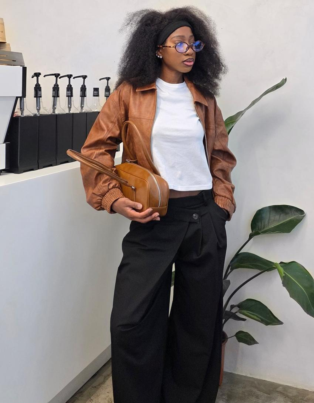 BERSHKA Куртка из искусственной кожи, цвет верблюжьей шерсти