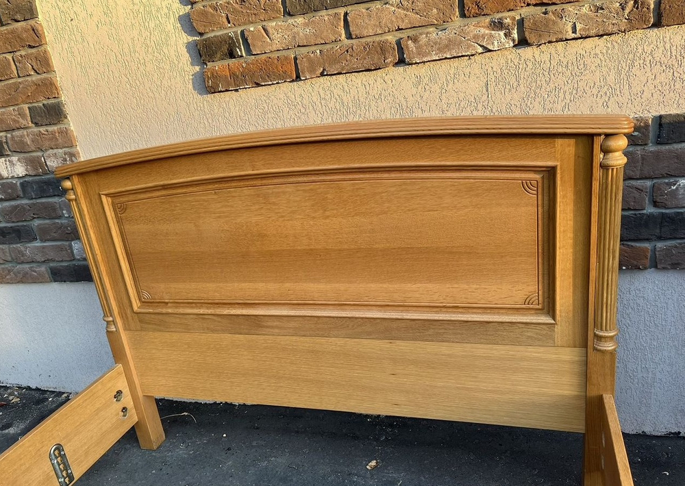 Каркас кровати 140*200 деревянный