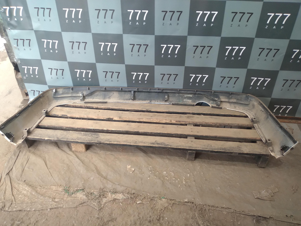 Юбка заднего бампера Executive Toyota Land Cruiser 200 15-21 Б/У Оригинал 76871d8010