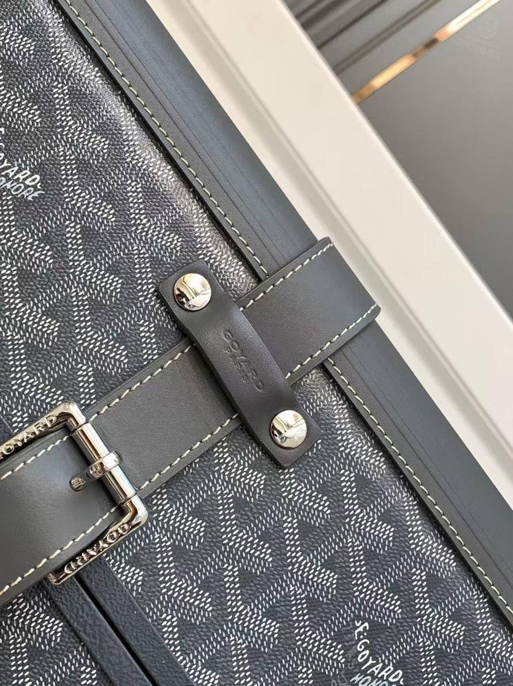 Чемодан Goyard