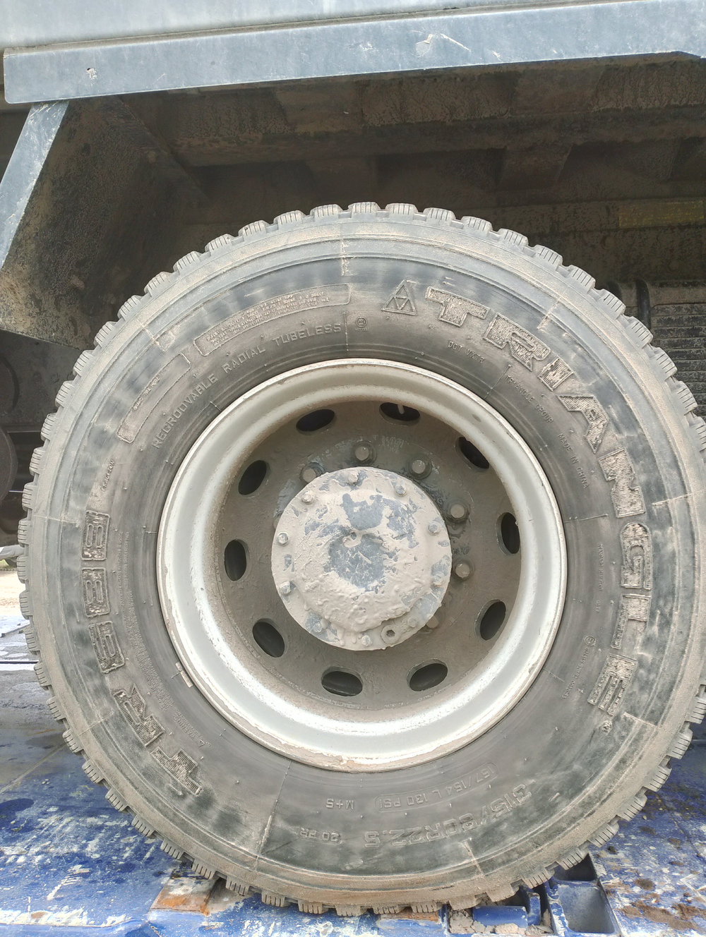 Shacman (Shaanxi) SX* 8x4 Самосвал SX33186T366 (Дизельный, 12,5 л, 550 л.с., МТ)