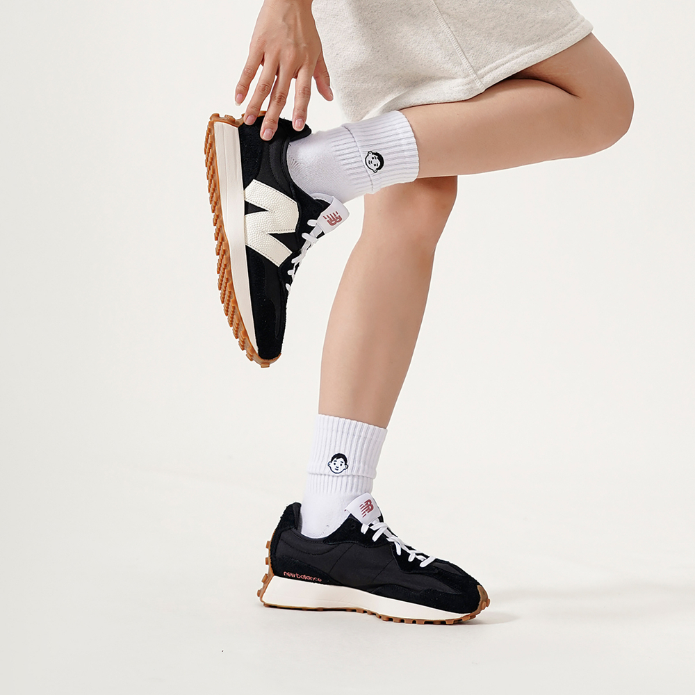 Кроссовки New Balance Nb 327 (Женская размерная сетка)