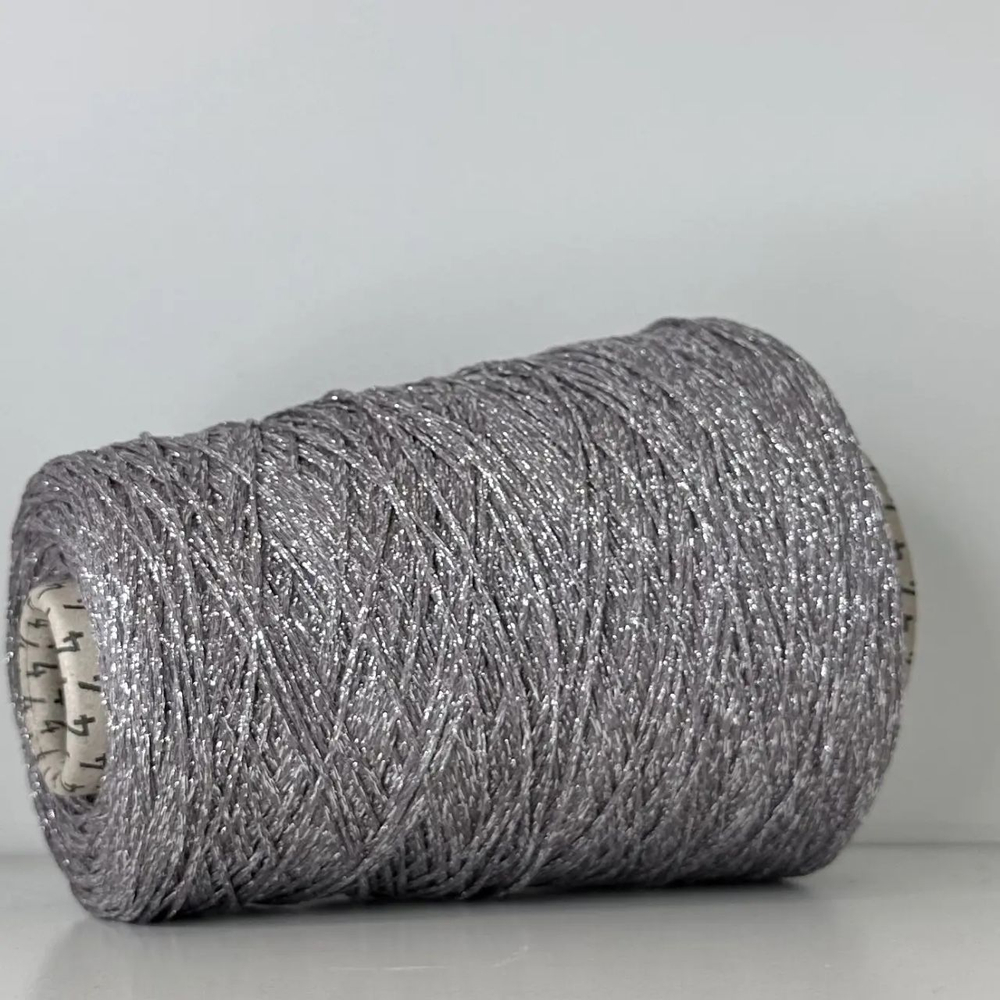 COTTON LUREX; 95% хлопок, 5% люрекс; 400м/100гр; Шнурок; цвет: серо-лиловая нить , люрекс серебро