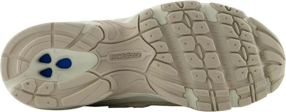 Кроссовки New Balance 740 бежевый