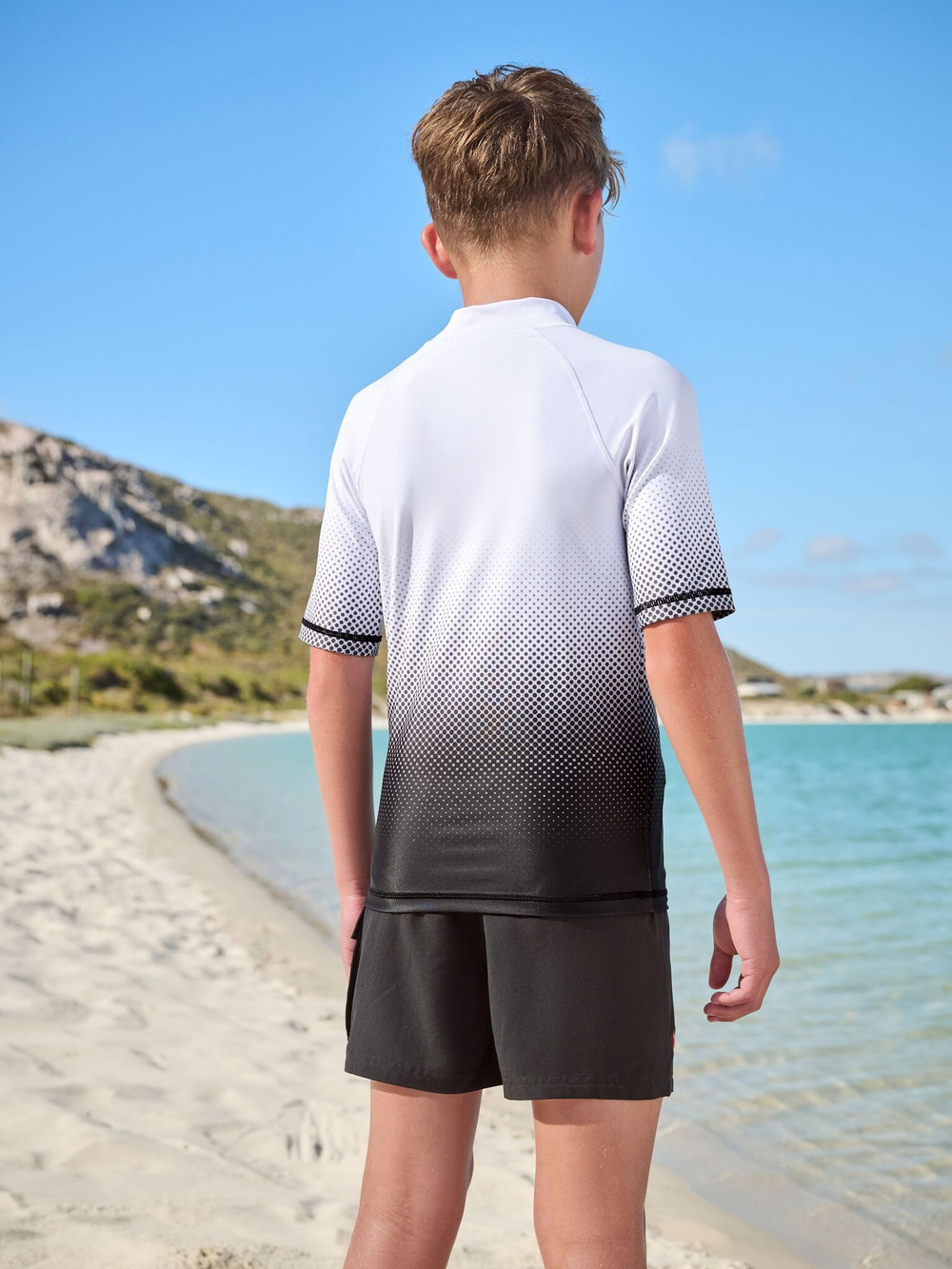 Рашгард для мальчика Next E65-681, Черный, Белый