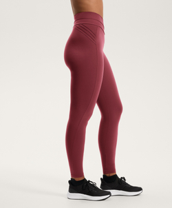 OYSHO Легинсы Comfortlux с V-образным вырезом на талии, длиной до щиколотки, с ребристой отделкой, сливовый