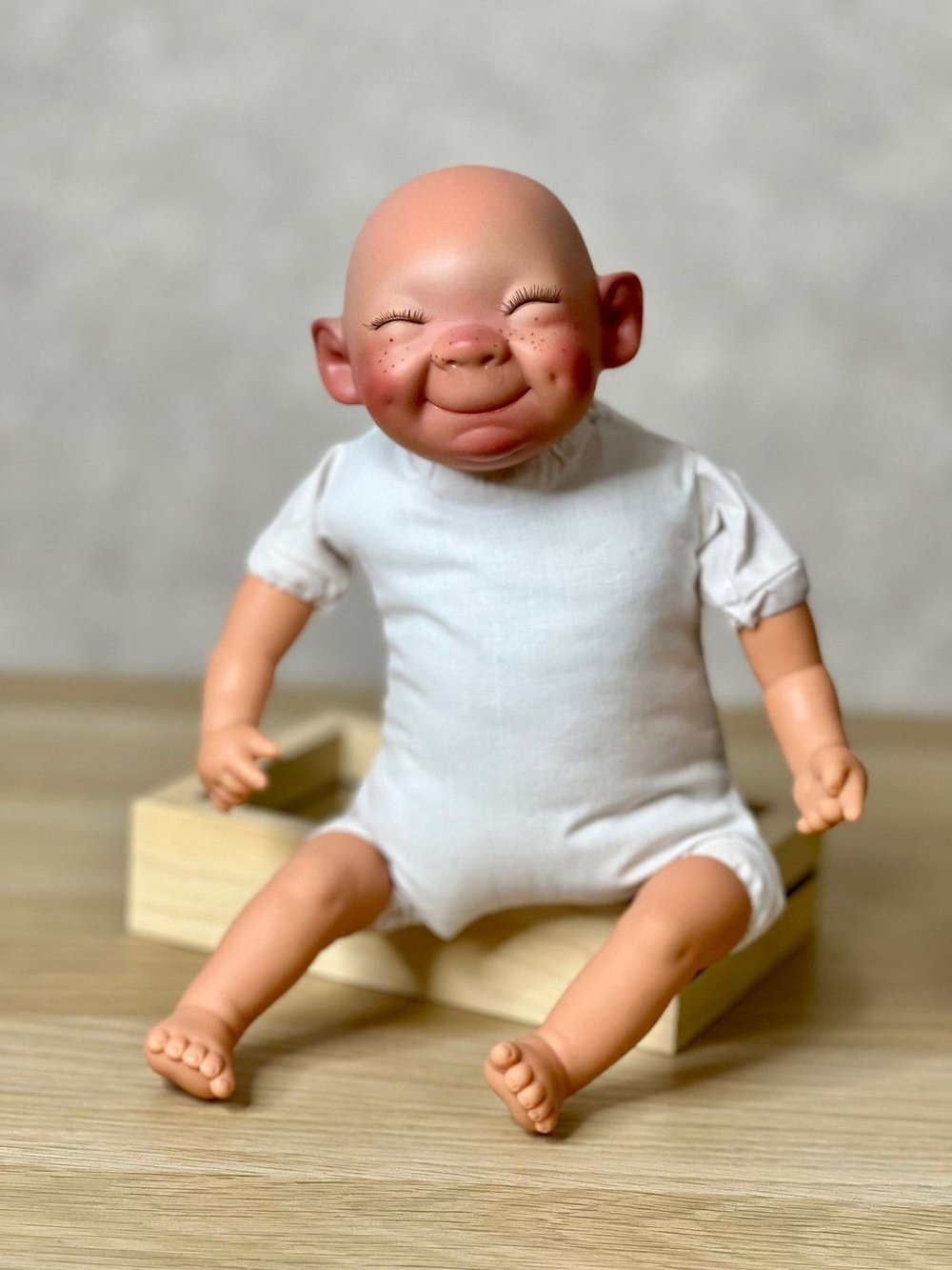 Кукла LAMAGIK мягконабивная 28см Carita (2802)