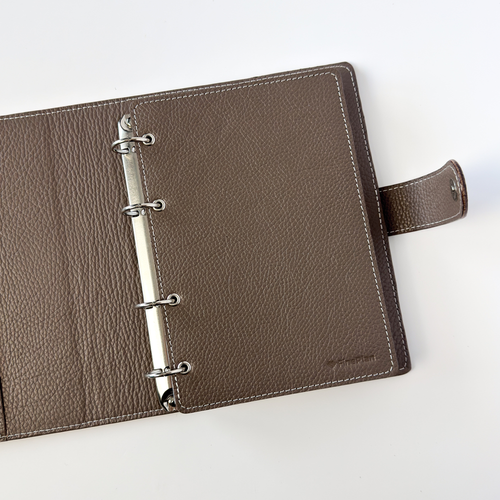 Кожаный форзац (4/2 кольца)