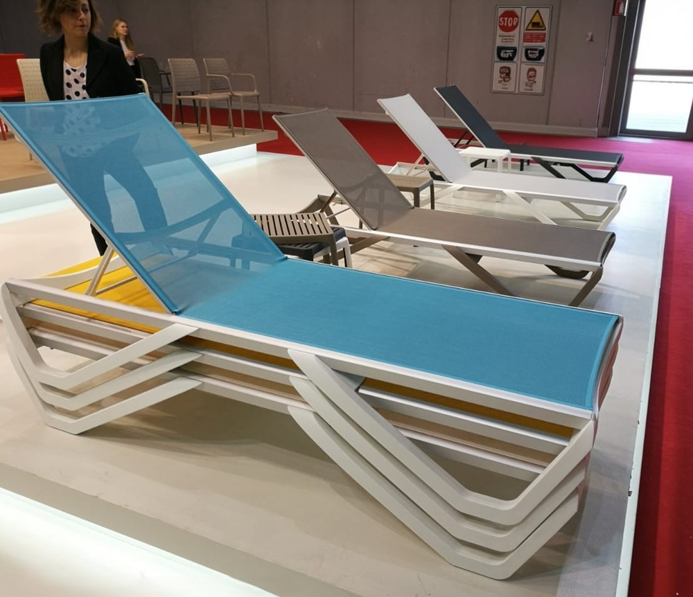 Шезлонг-лежак металлический Wave