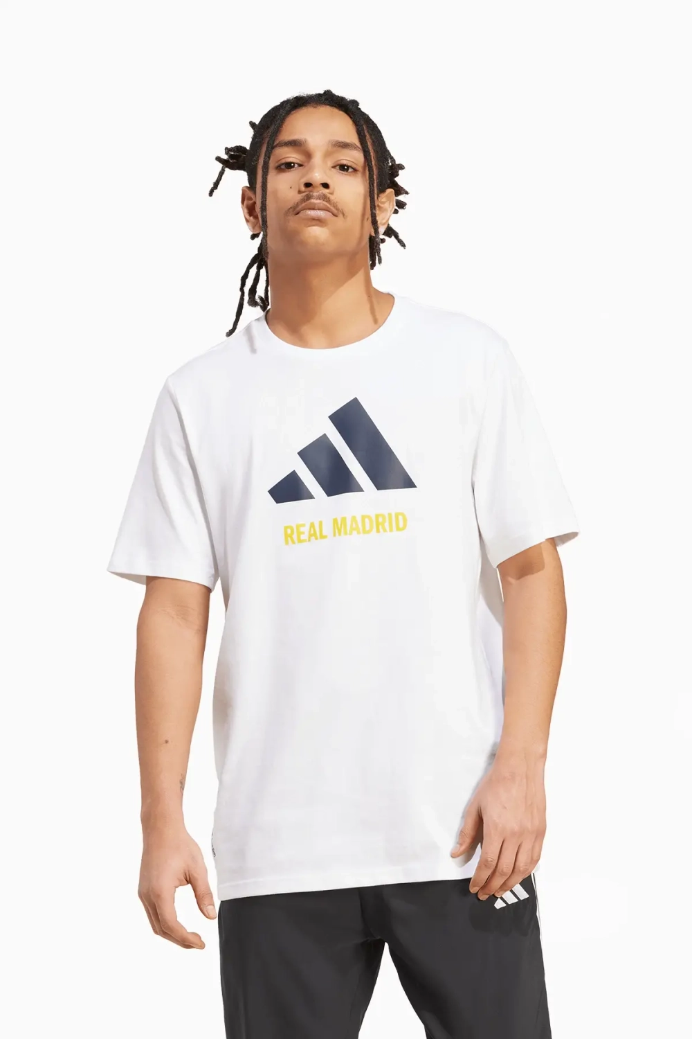 Футболка adidas Real Madrid 24/25 Seasonal Graphic Tee - белый