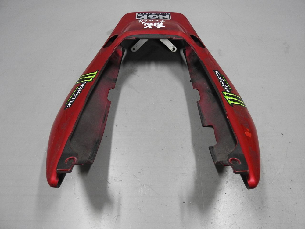 пластик задний (хвост) Honda CB400 SFV 77210-MCEL красный