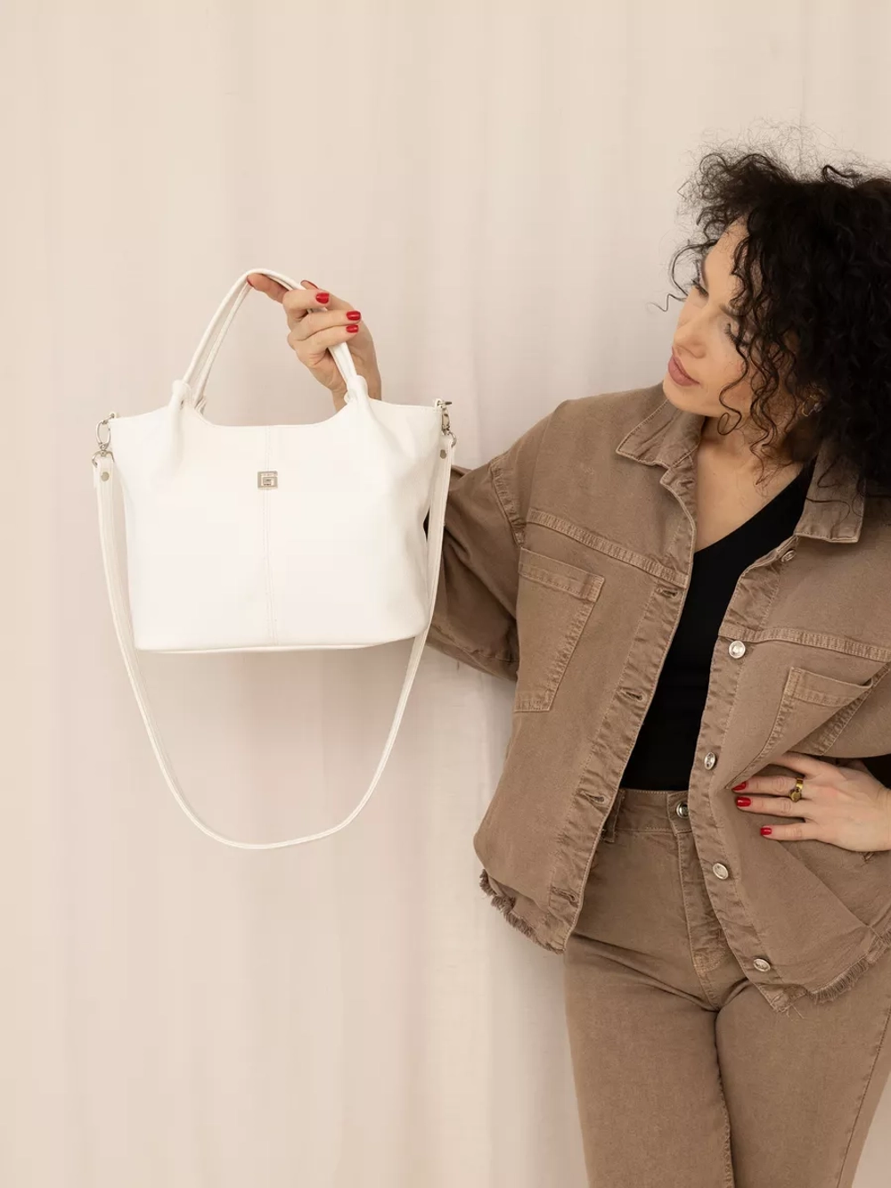 сумка через плечо средняя тоут классическая