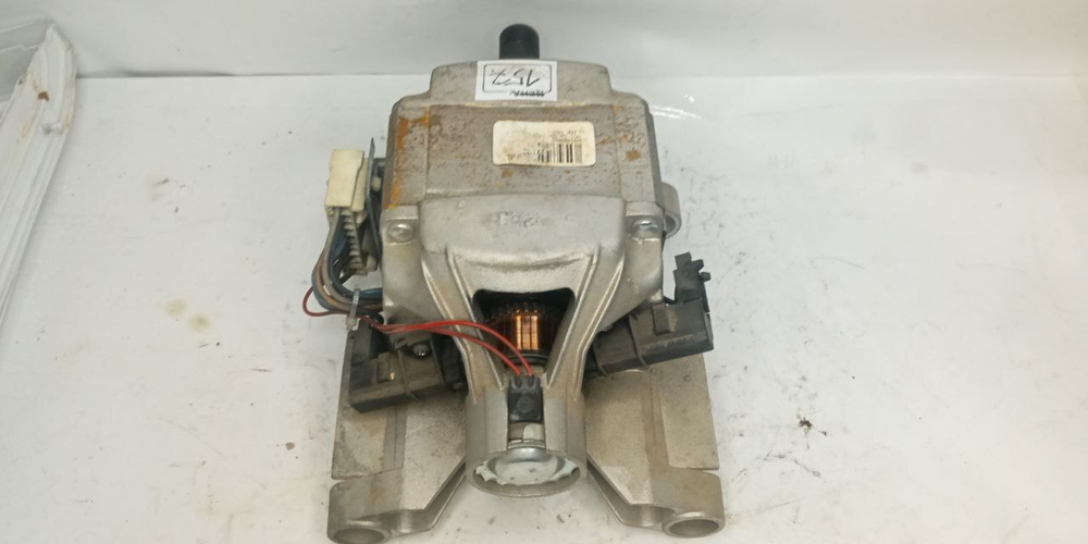 157 Двигатель для стиральной машины Daewoo MCC 52/64 б/у