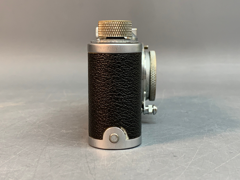 Leica Standard