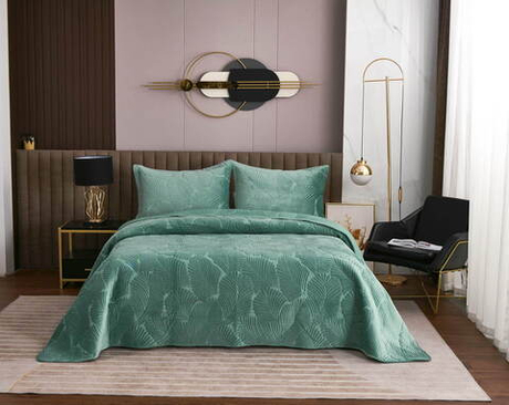 Покрывало 240х260 и 2 наволочки 50х70 Sofi De MarkO Ноэль изумруд