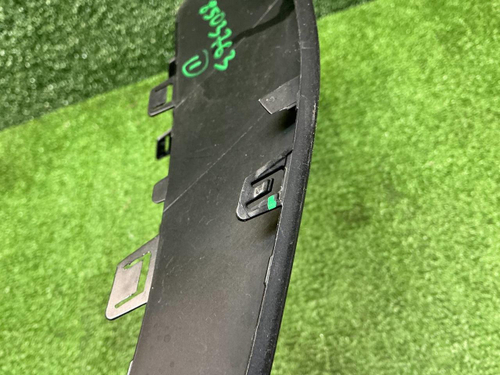 Накладка переднего бампера Audi Q8 (18-23) S-line