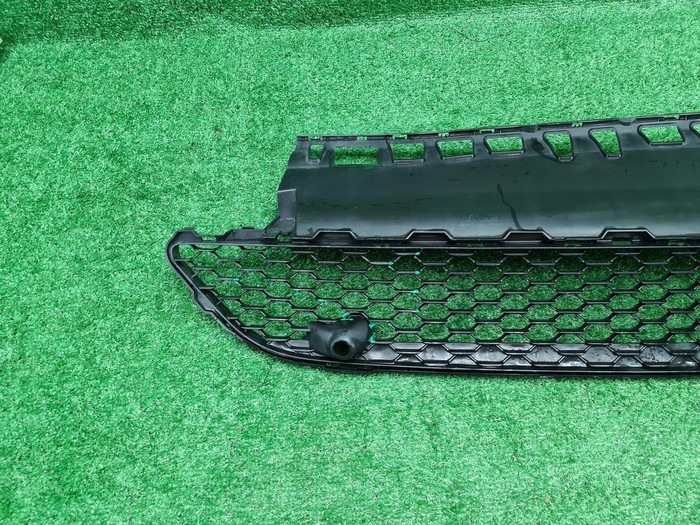 Решетка перед. бампера Mercedes GLS x167 19-24 AMG