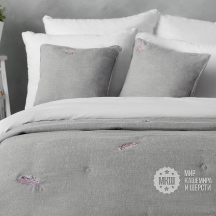 Покрывало для спальни с вышивкой МИККАА (арт. BL02-286-01) - серое