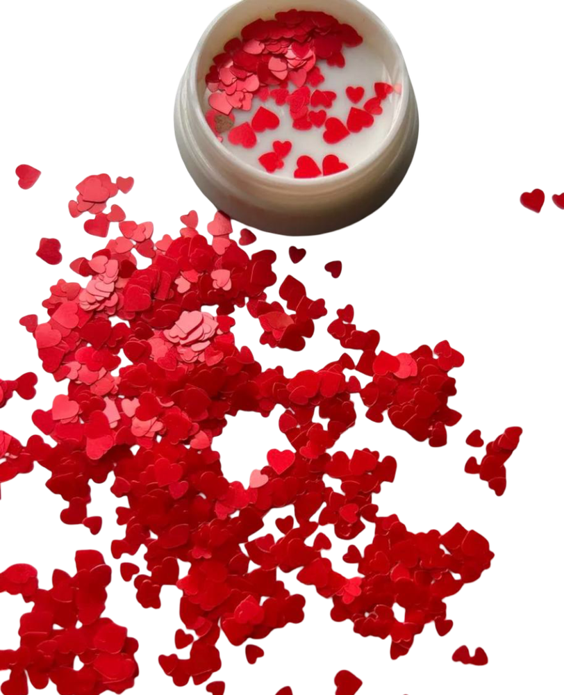 Блестки для ногтей сердечки красные