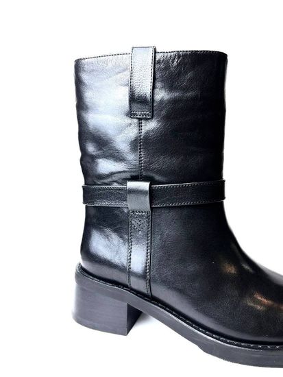 Ботинки женские