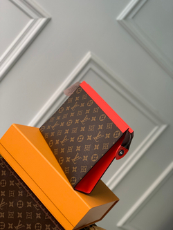 Louis Vuitton Toiletry Pouch On Chain