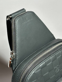 Сумка-мессенджер Louis Vuitton