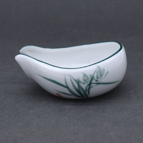 Чахэ с зеленой травой, фарфор