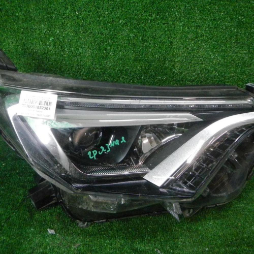 Фара правая Toyota RAV4 4 CA40 (2015-2019) LED