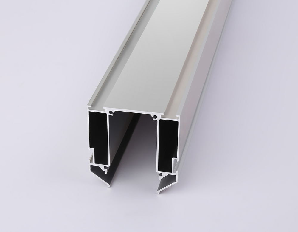 Корпус для накладного шинопровода в натяжной потолок Magnetic 220V GL1014 AL алюминий 3000*61*61