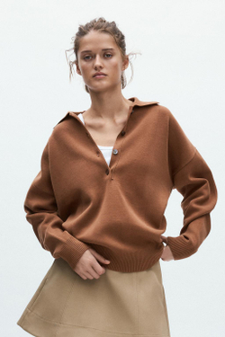 ZARA ОДНОТОННЫЙ ТРИКОТАЖНЫЙ СВИТЕР ПОЛО ОВЕРСАЙЗ, КОНЬЯЧНЫЙ