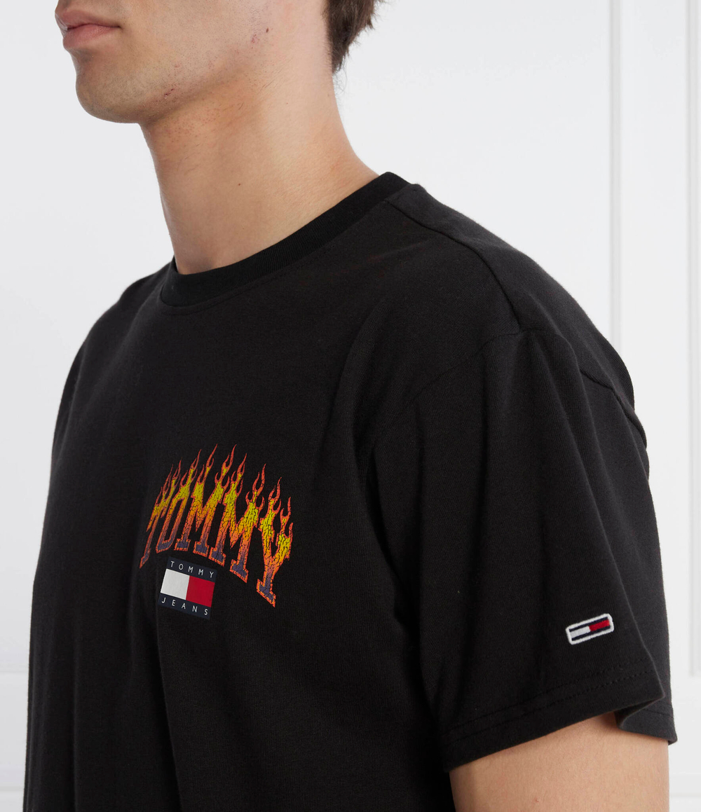 Футболка Tommy Jeans - черный(DM0DM17739)