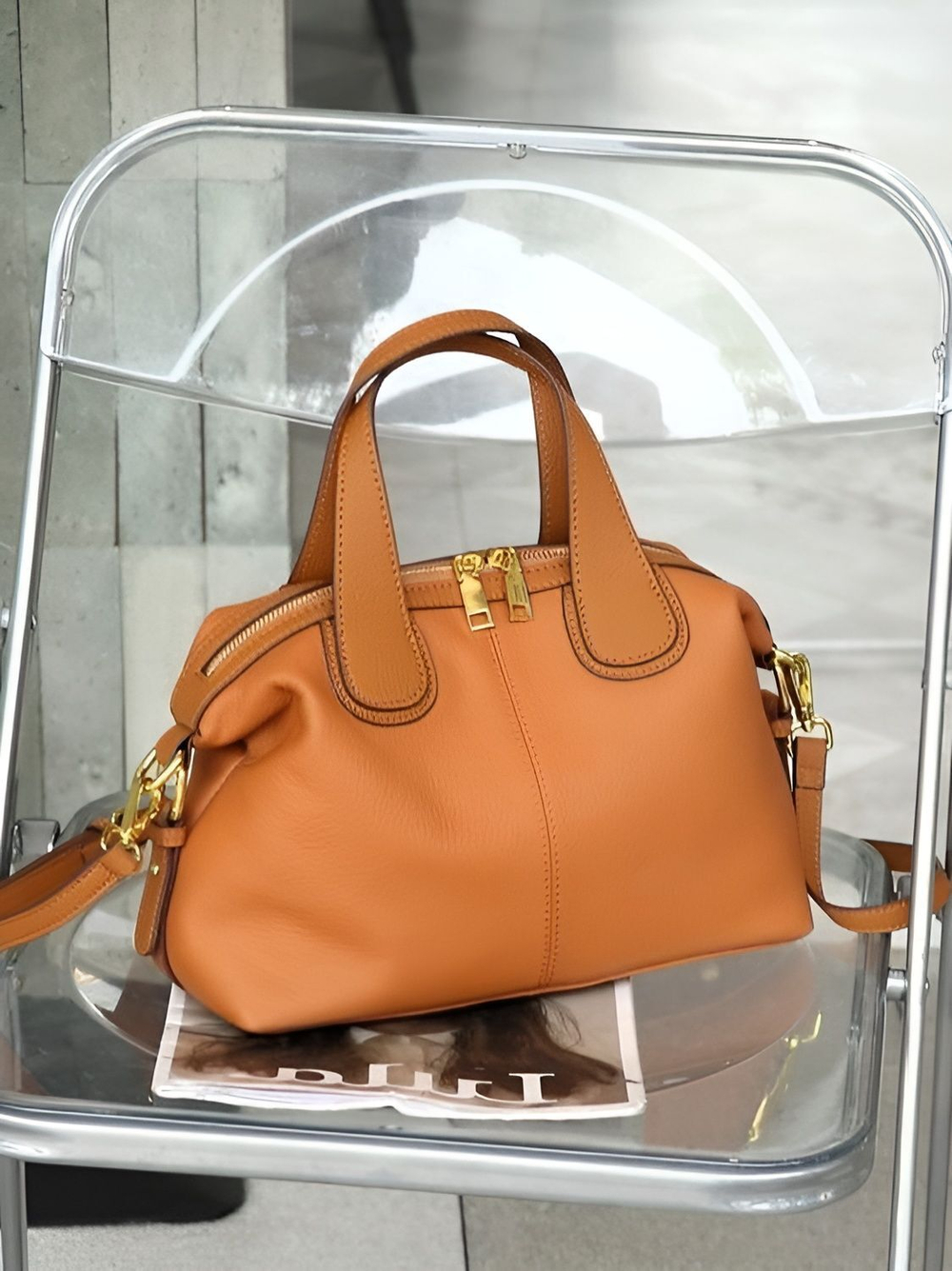 женская сумка на плечо из натуральной кожи