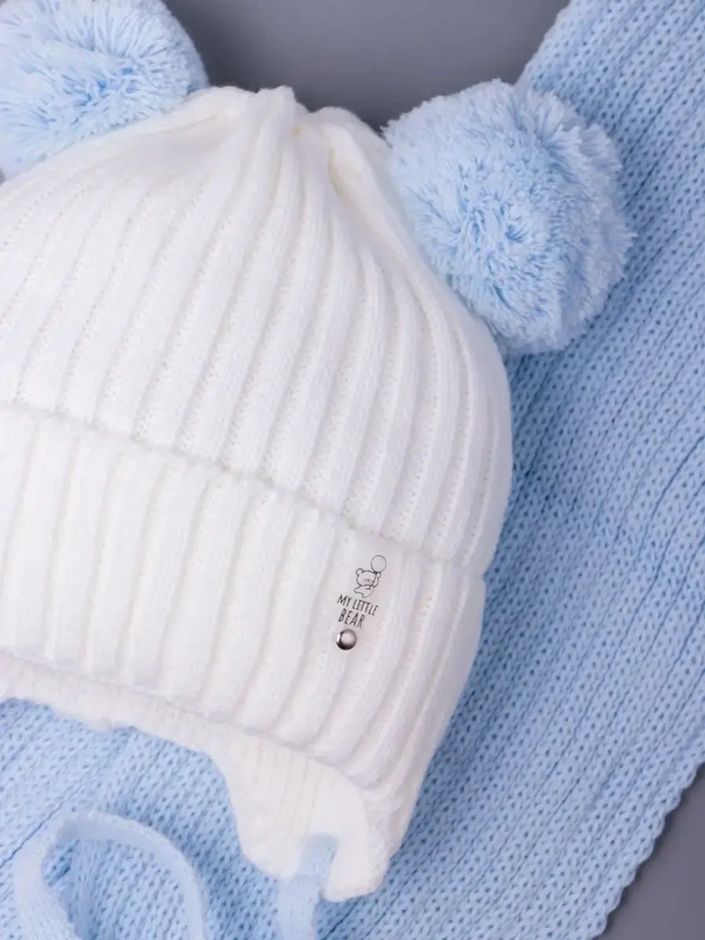 Шапка детская осенняя и шарф с ушками