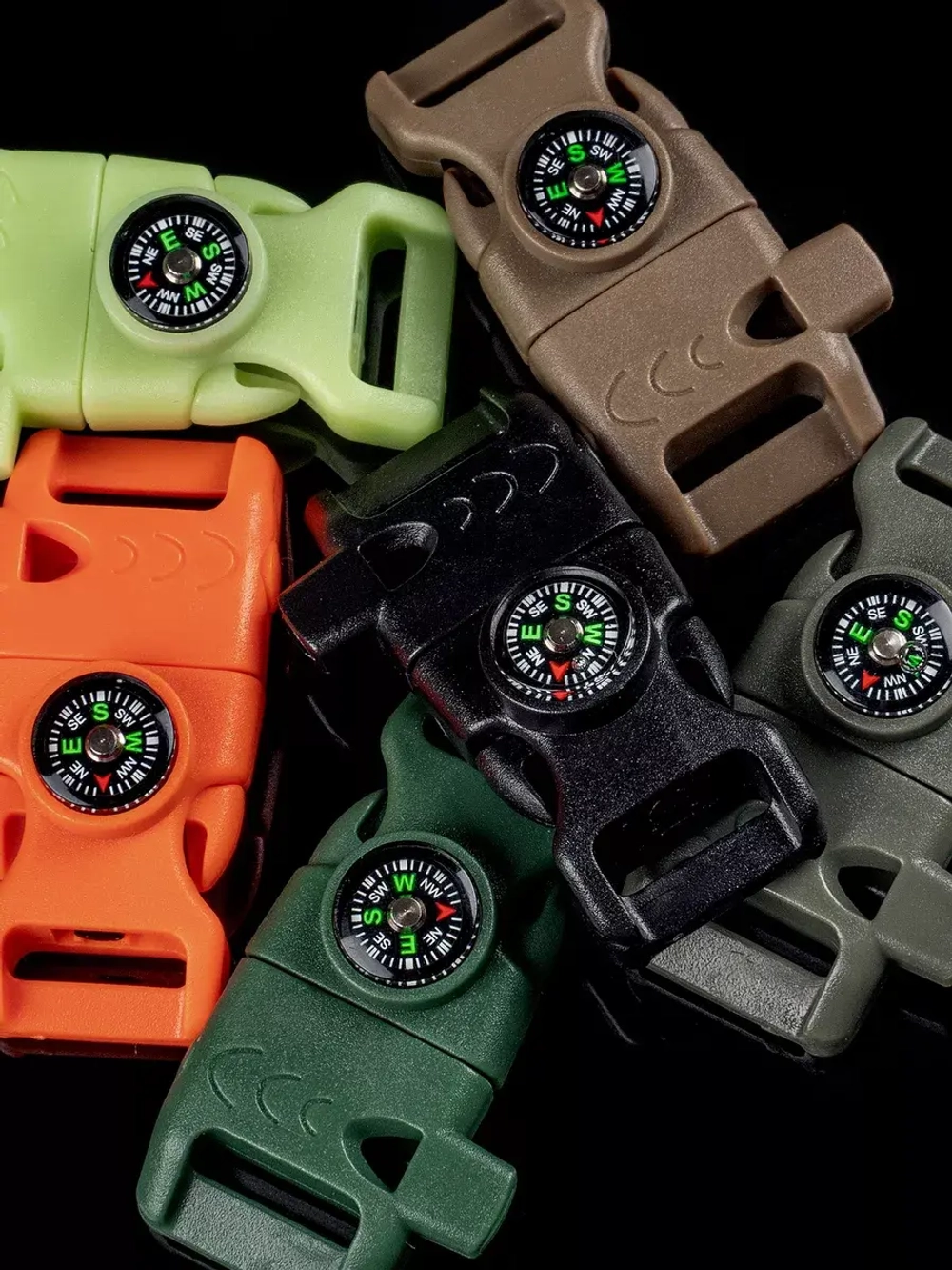 Фастекс со свистком, огнивом и компасом