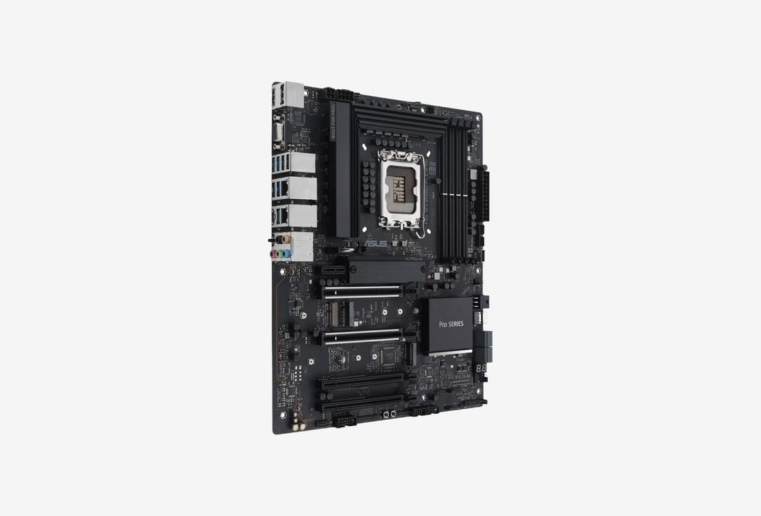 PRO WS W680-ACE IPMI_0225805101814