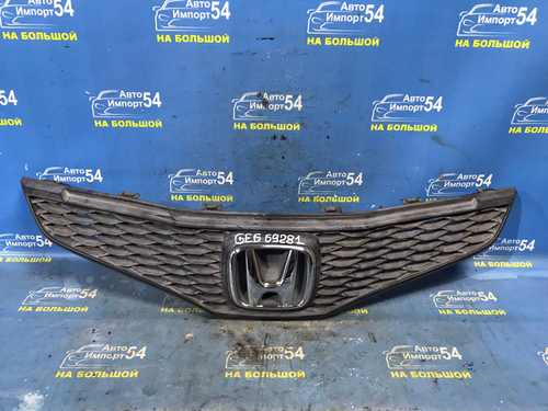 Решетка радиатора Honda FIT 2007-2010