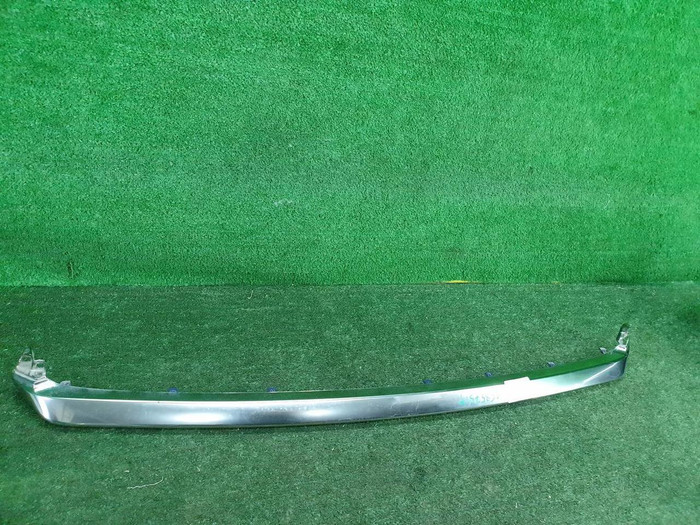 Молдинг решетки радиатора Lexus RX 4 (2019-2022)