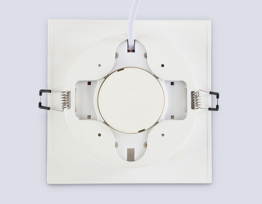 TU5220 WH белый IP20 GX70 D150*150*52