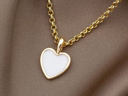 Подвеска Сердце с белой эмалью