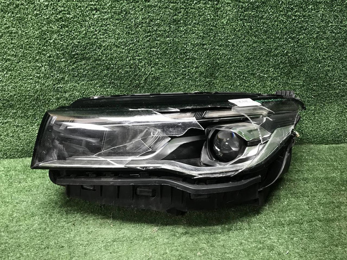 Битая Фара левая Geely Emgrand 2 (2021-н.в.) LED