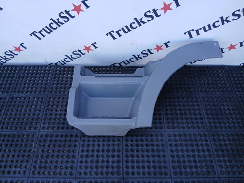 Корпус (дефект) подножек левый 2017г.