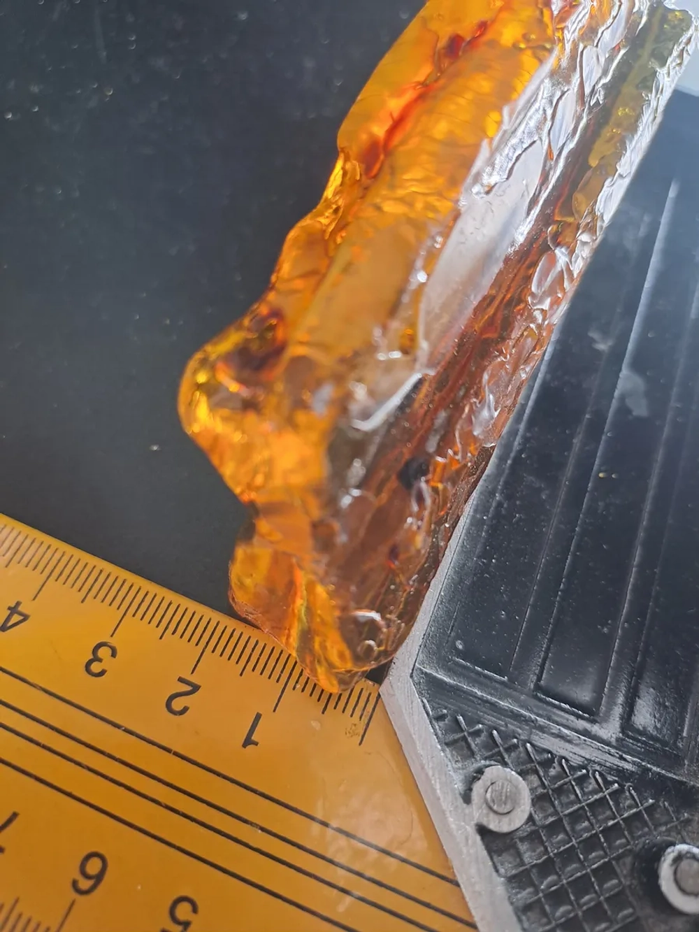 Копал молодой янтарь коллекционный 63 гр