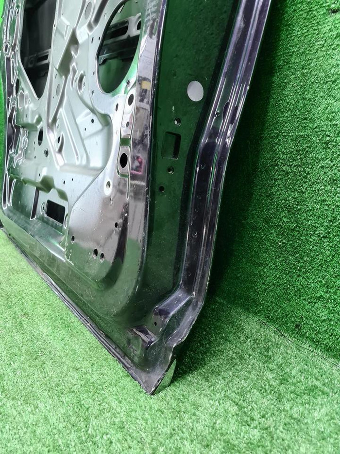 Дверь задняя левая Voyah Dream (2021-н.в.)