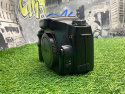 Sony A100