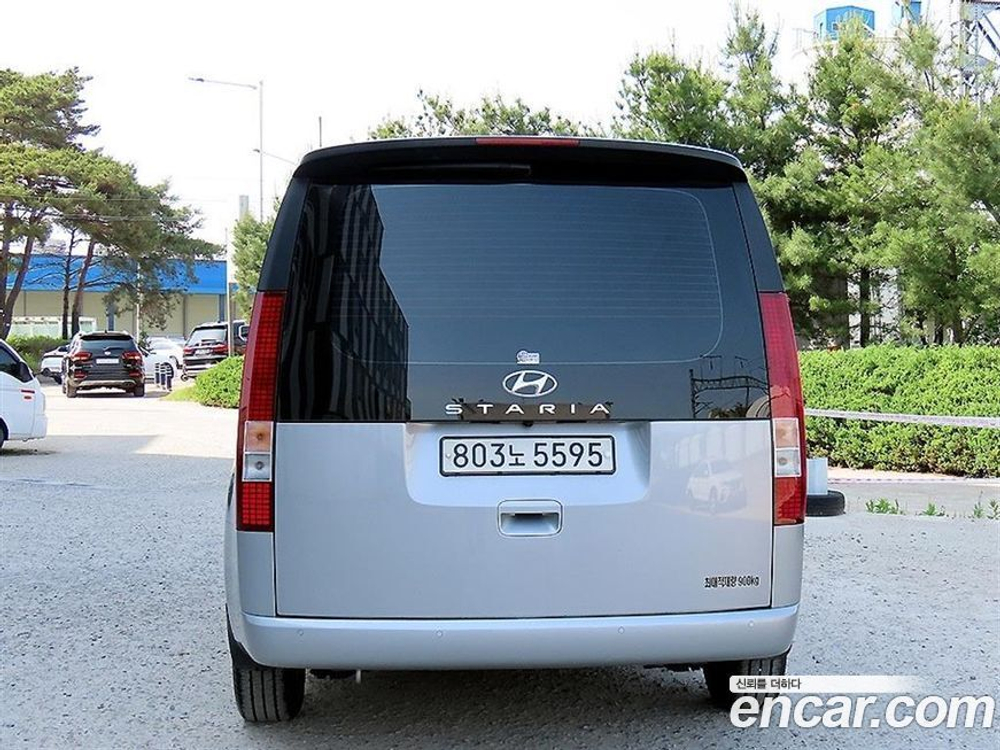 Hyundai Staria Cargo 3-х местный (10.2022)