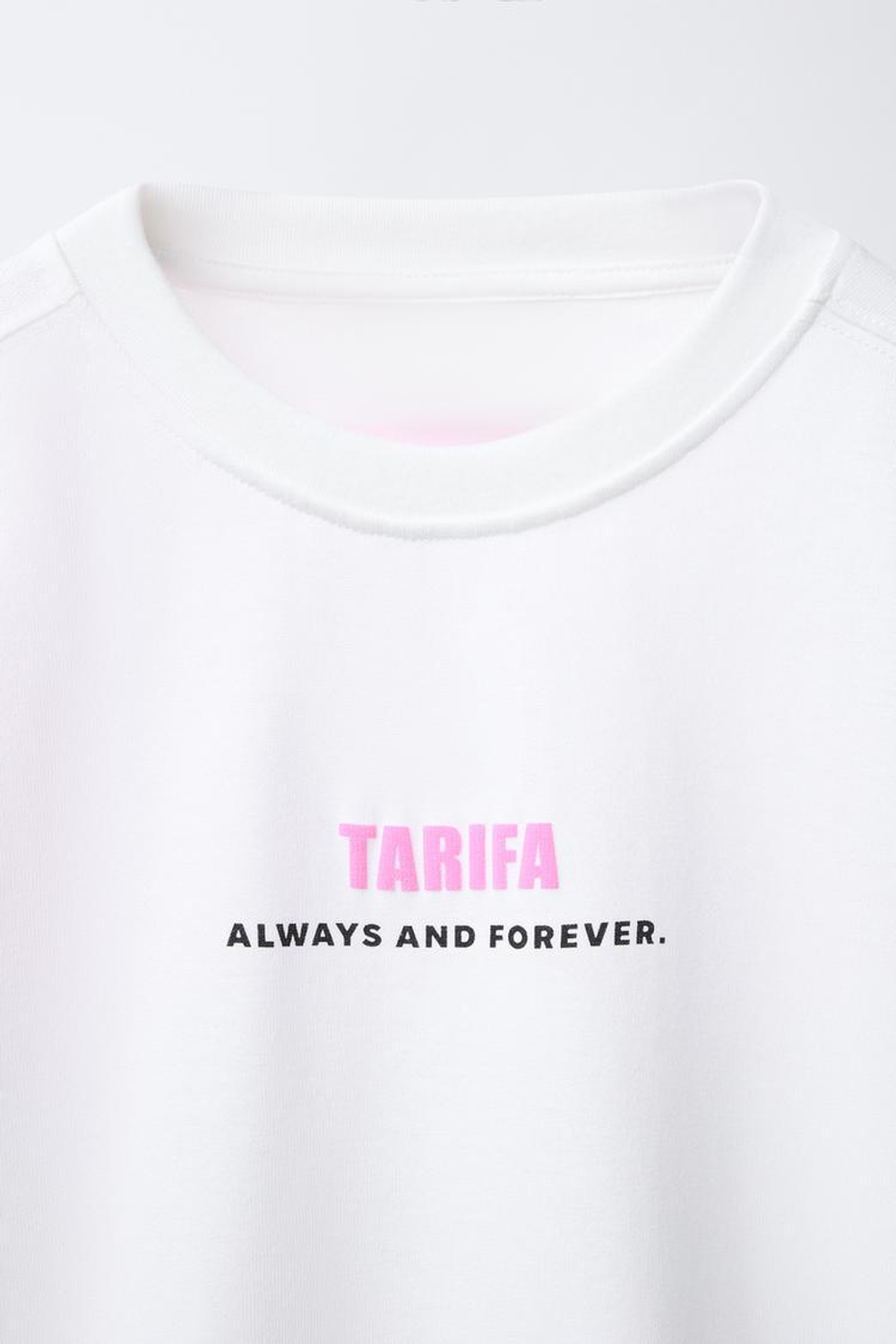 ZARA ФУТБОЛКА С ПРИНТОМ «ГОРОД», БЕЛЫЙ